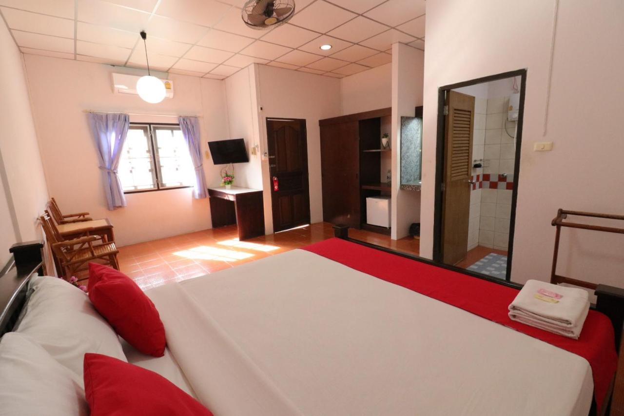 Baan Nat The Village Phuket ภายนอก รูปภาพ