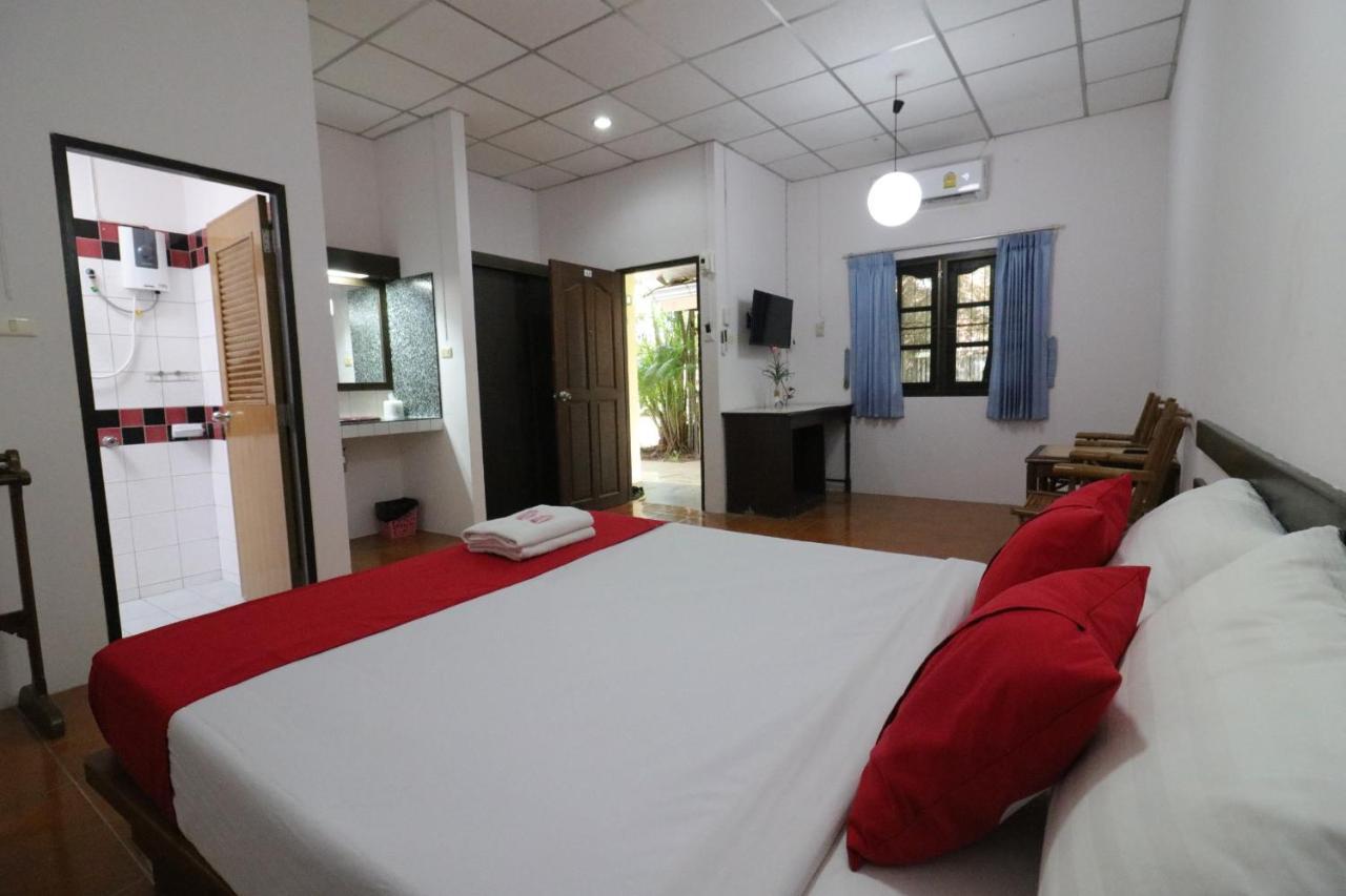 Baan Nat The Village Phuket ภายนอก รูปภาพ